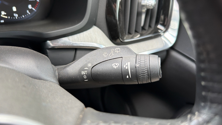 Volvo V60 2.0 B4D Cross Country 5dr AWD Auto Diesel Estate